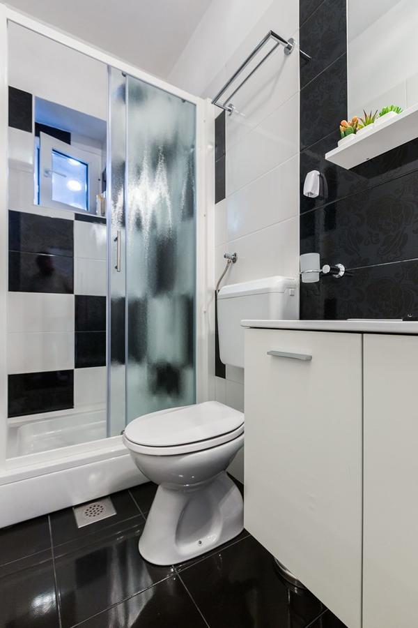 Fifi Apartment W. Parking In Old Town Zadar Extérieur photo